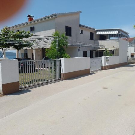 Apartmani Nik Bibinje Luaran gambar