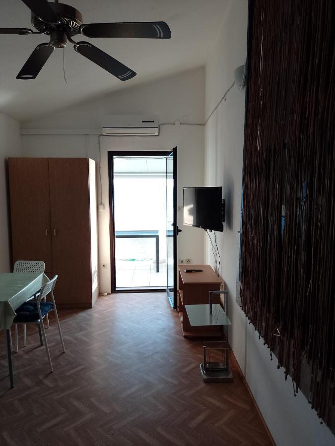 Apartmani Nik Bibinje Luaran gambar