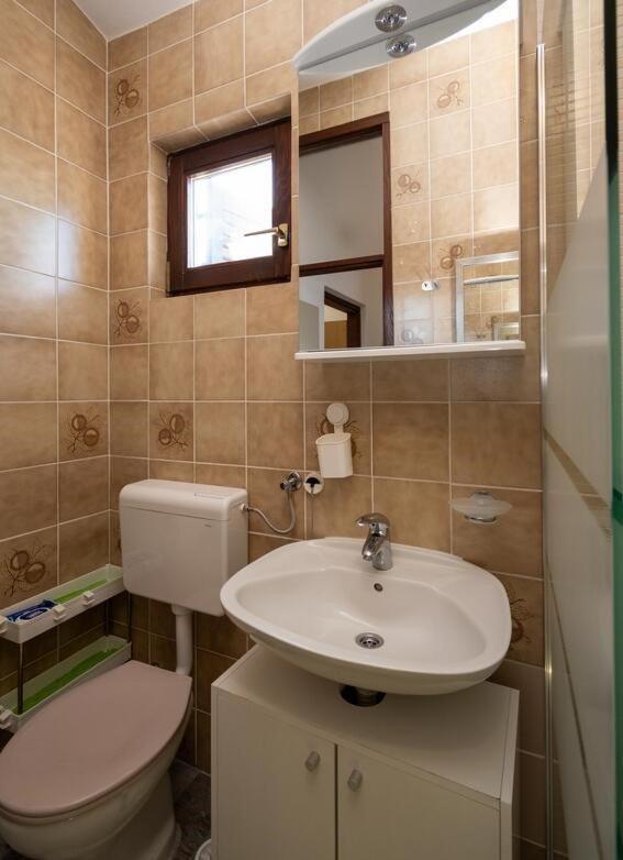 Apartmani Nik Bibinje Luaran gambar